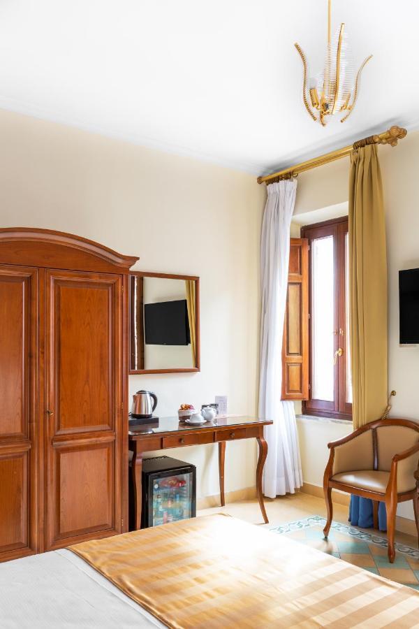 Hotel Piazza Di Spagna Roma Ngoại thất bức ảnh
