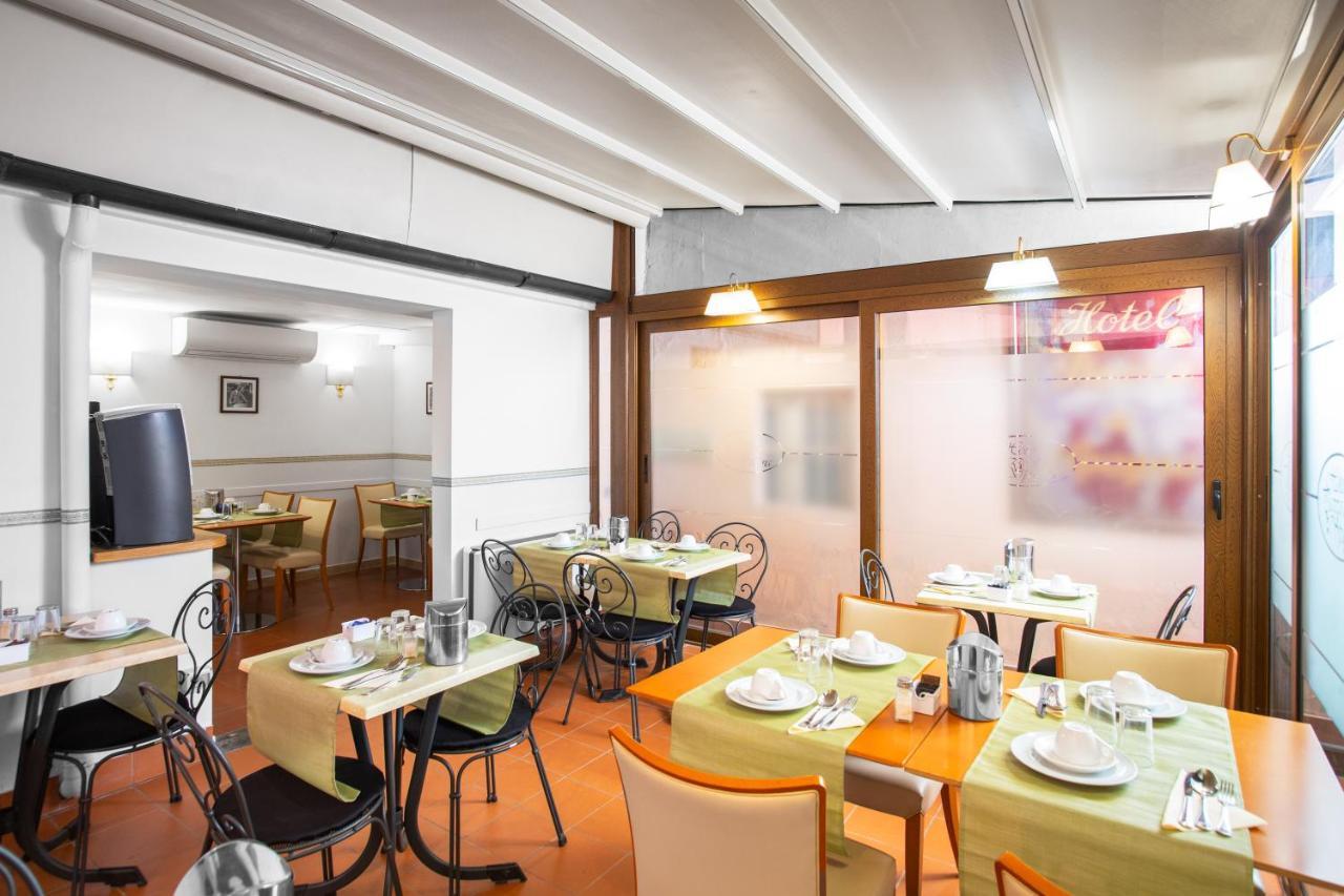 Hotel Piazza Di Spagna Roma Ngoại thất bức ảnh
